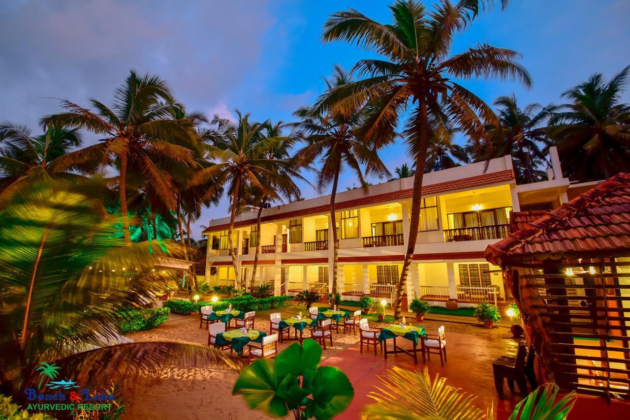 Beach And Lake Ayurvedic Resort, Kovalam Bagian luar foto