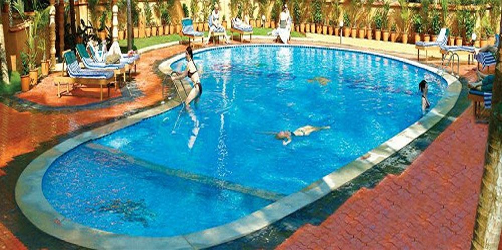 Beach And Lake Ayurvedic Resort, Kovalam Bagian luar foto